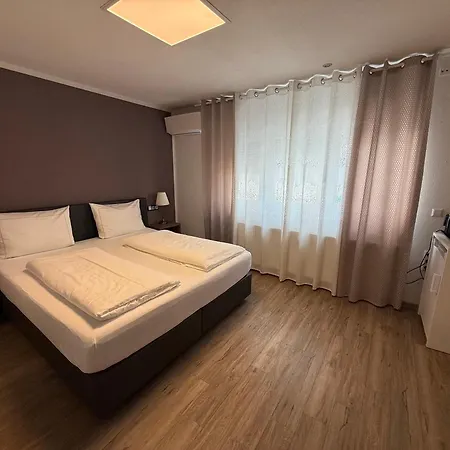 Apartament Cityapartment K1 Klimatisiert Friedrichshafen